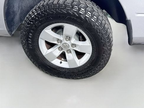 Used 2019 RAM 1500 Tradesman w/ Popular Equipment Group RWD image 29
