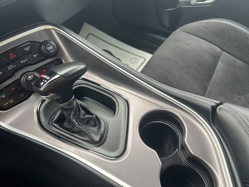 Used 2022 Dodge Challenger GT w/ Plus Package image 21