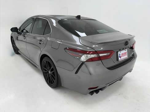 Used 2021 Toyota Camry XSE image 19