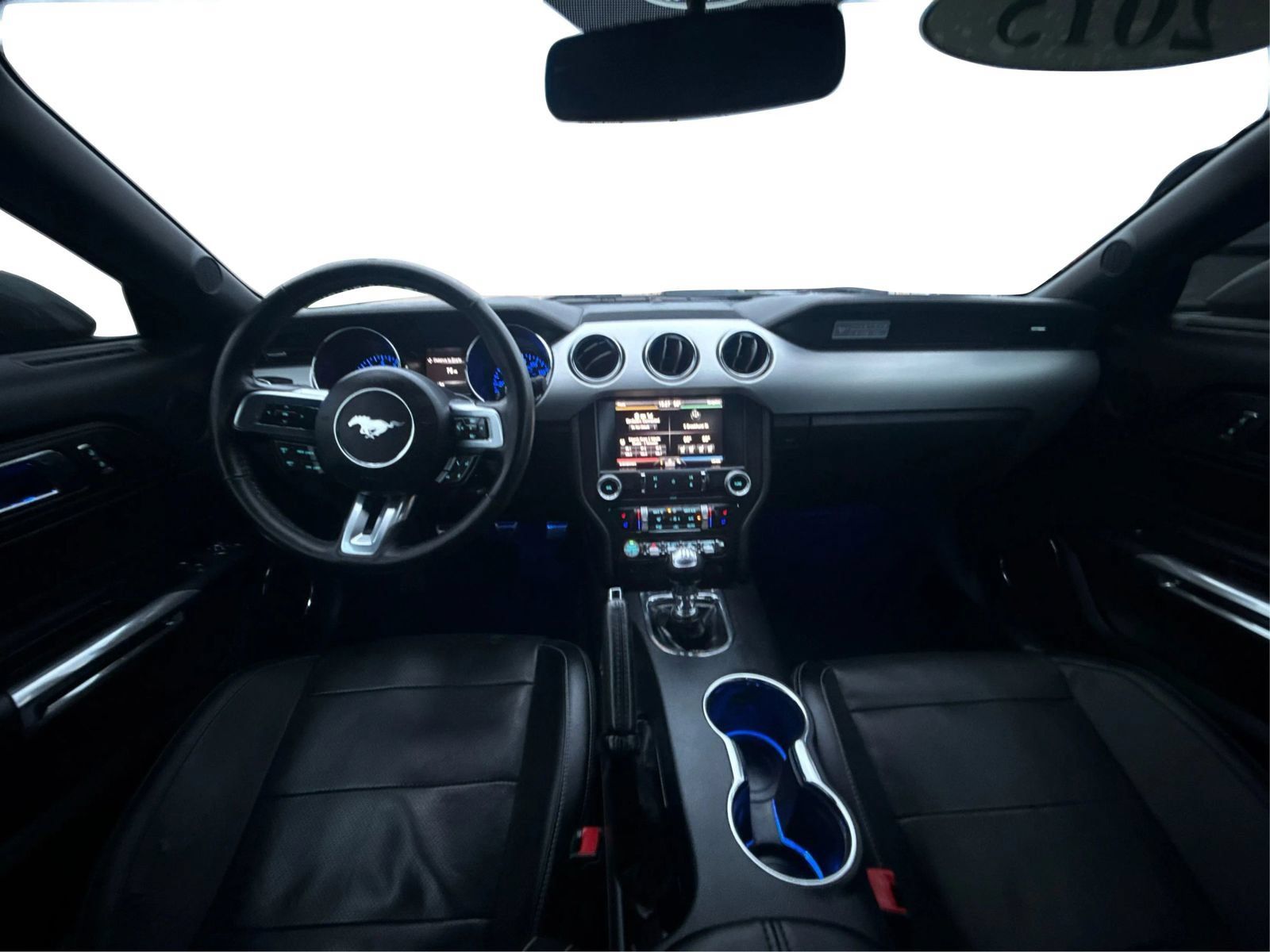Used 2015 Ford Mustang Premium RWD image 23