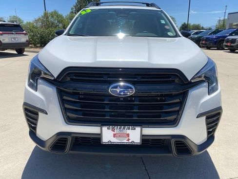 Used 2023 Subaru Ascent Onyx Edition Limited AWD/4WD image 8