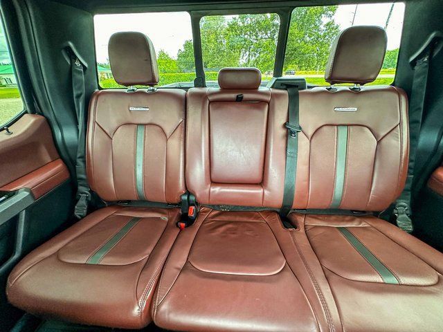 Used 2019 Ford F150 Platinum w/ Equipment Group 701A Luxury AWD/4WD image 24