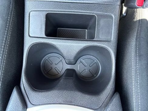Used 2016 Nissan Rogue S AWD/4WD image 21
