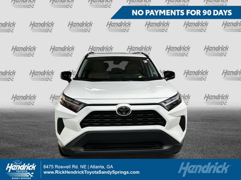Used 2025 Toyota RAV4 XLE w/ Convenience Package FWD image 1