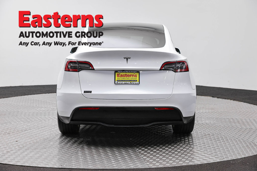 Used 2022 Tesla Model Y Long Range AWD/4WD image 7