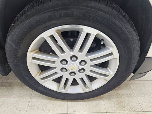 Used 2013 Chevrolet Traverse LT w/ All-Star Edition FWD image 14