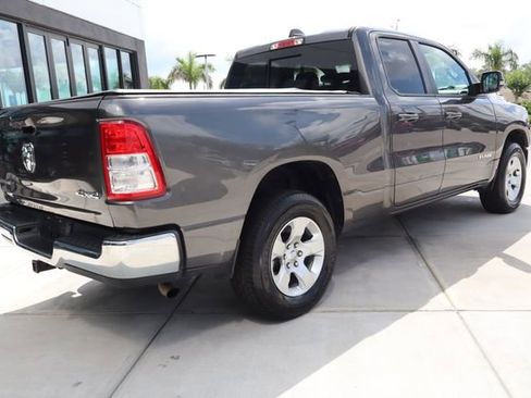 Used 2022 RAM 1500 Big Horn AWD/4WD image 3