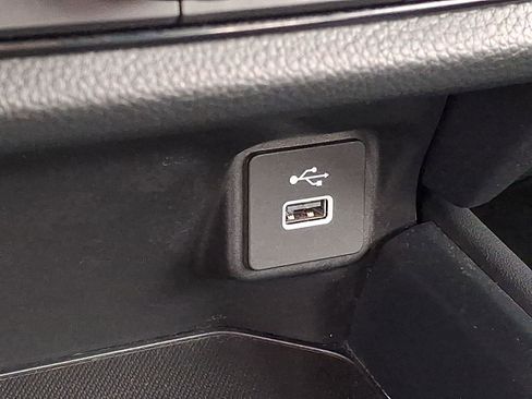 Certified 2023 Honda HR-V LX image 24