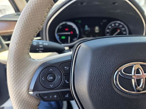 Used 2020 Toyota Avalon Limited w/ Advanced Safety Package image 17