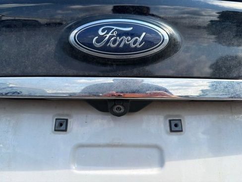 Used 2020 Ford Edge Titanium AWD/4WD image 12