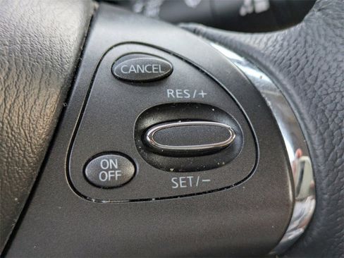 Used 2019 Nissan Murano SV image 27