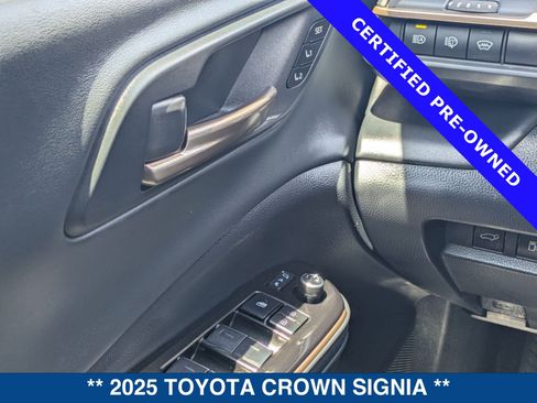 Used 2025 Toyota Crown Signia w/ Advanced Technology Package AWD/4WD image 24