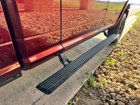 Used 2022 RAM 2500 Limited image 25