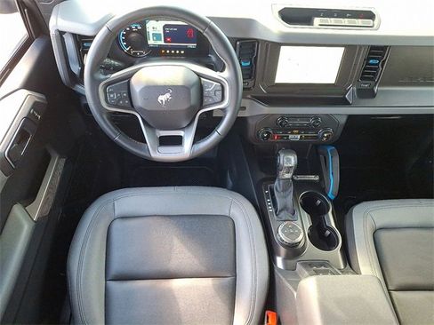 Certified 2023 Ford Bronco Black Diamond image 11