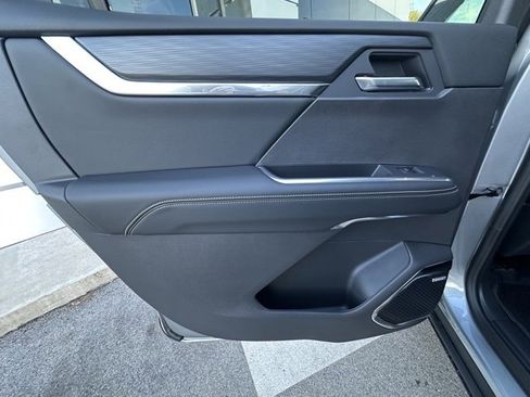 New 2026 GMC Acadia Elevation w/ Black Edition image 21