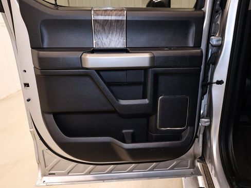 Used 2018 Ford F350 Lariat w/ Lariat Ultimate Package image 14