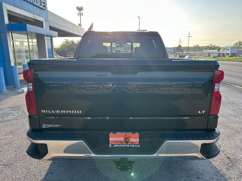 Used 2021 Chevrolet Silverado 1500 LT w/ Convenience Package II RWD image 7