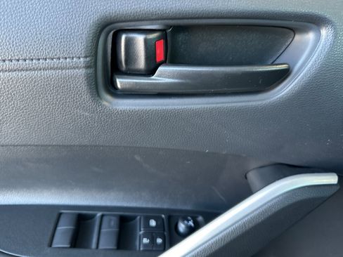 Certified 2026 Toyota Corolla Cross LE FWD image 10