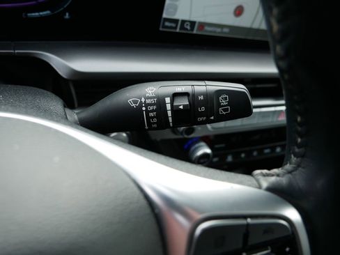 Used 2025 Kia Telluride S image 27