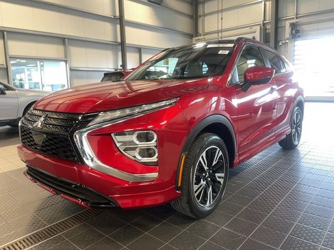 Used 2024 Mitsubishi Eclipse Cross SEL image 3