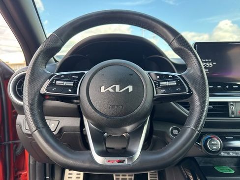 Used 2023 Kia Forte GT-Line image 19