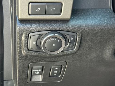 Used 2019 Ford Expedition XLT w/ Equipment Group 202A image 23