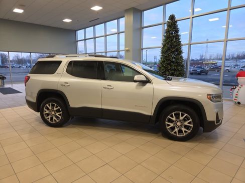 Used 2020 GMC Acadia SLT image 5