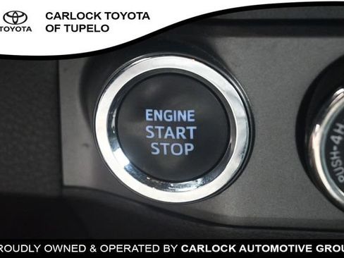 Used 2023 Toyota Tacoma TRD Off-Road AWD/4WD image 28