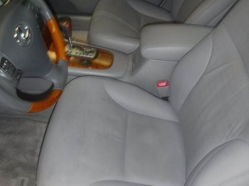 Used 2005 Lexus ES 330 FWD image 26