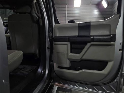 Used 2021 Ford F250 XL w/ STX Appearance Package AWD/4WD image 33