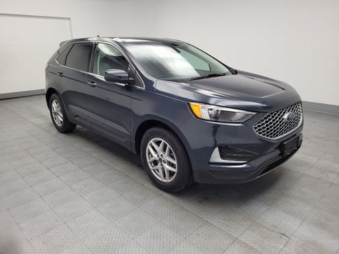 Used 2023 Ford Edge SEL image 13