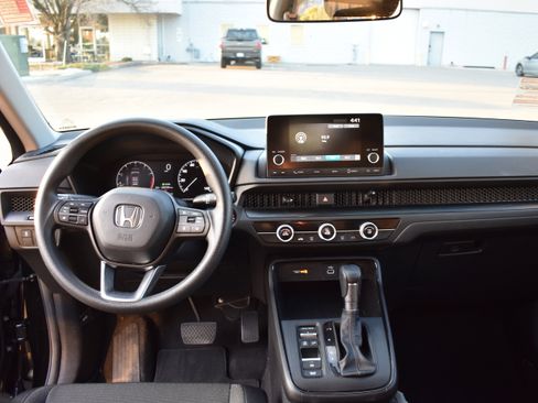 Certified 2023 Honda CR-V LX image 28