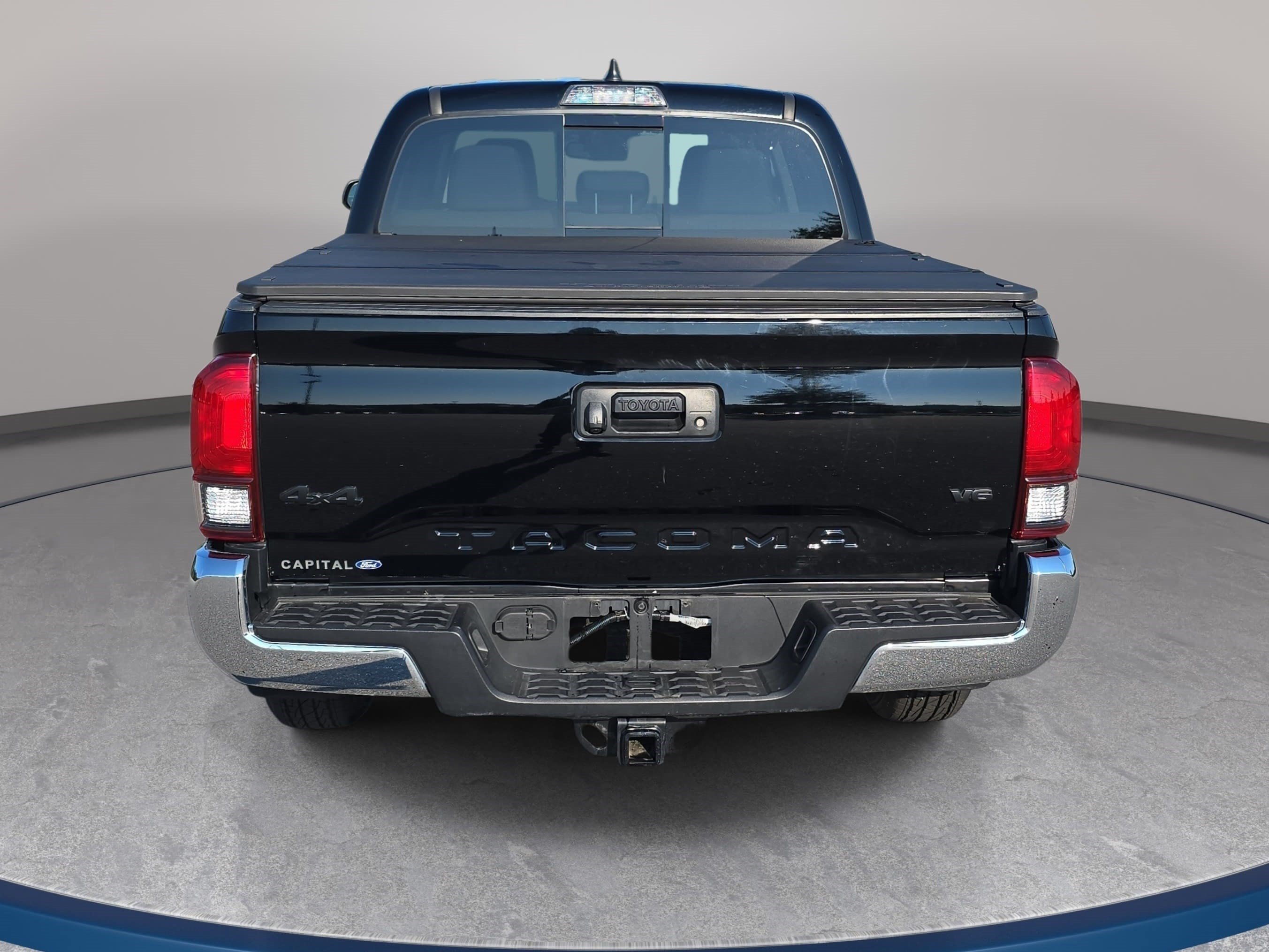 Used 2023 Toyota Tacoma SR5 w/ SX Package AWD/4WD image 6