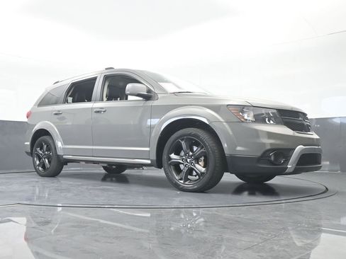 Used 2020 Dodge Journey Crossroad image 67