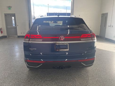 New 2026 Volkswagen Atlas Cross Sport SE AWD/4WD image 4
