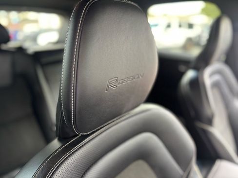 Used 2019 Volvo XC60 T5 R-Design w/ Protection Package Premier image 25