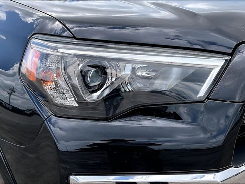 Used 2024 Toyota 4Runner Limited RWD image 33