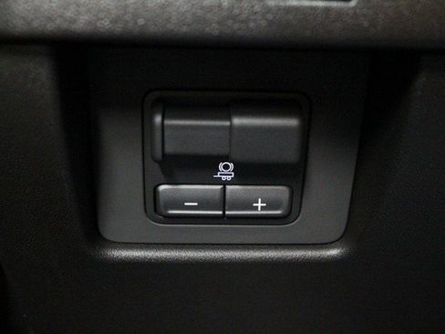 New 2026 GMC Canyon Elevation w/ Convenience Package image 20