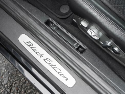 Used 2016 Porsche Cayman RWD image 14