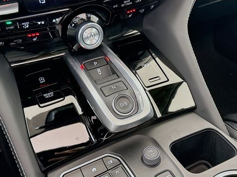 Used 2023 Acura MDX SH-AWD w/ Advance Package image 19