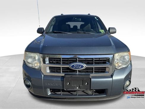 Used 2010 Ford Escape XLT image 10