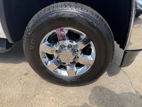 Used 2019 GMC Sierra 3500 4x4 Crew Cab w/ Sierra Convenience Package image 9