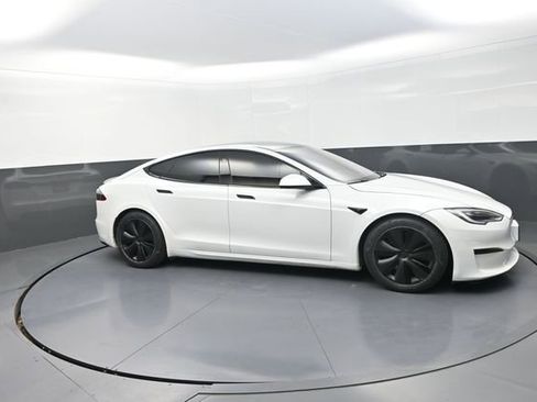 Used 2022 Tesla Model S image 37