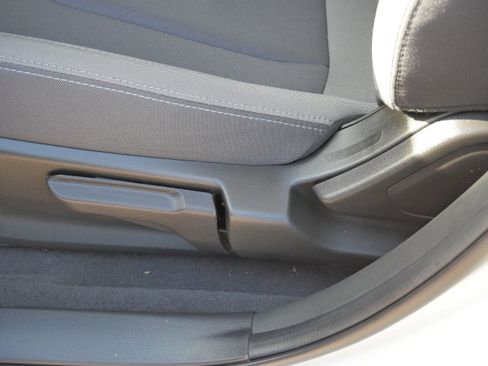 Used 2025 Subaru Crosstrek 2.0i Premium w/ Crosstrek Mirror Package image 20