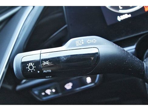 Used 2023 Kia Niro Wind FWD image 17