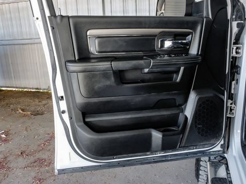 Used 2018 RAM 2500 Laramie w/ Sport Appearance Group AWD/4WD image 42