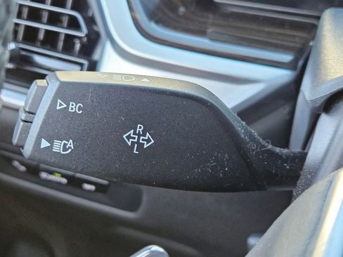 Used 2024 BMW X5 sDrive40i w/ Climate Comfort Package image 11