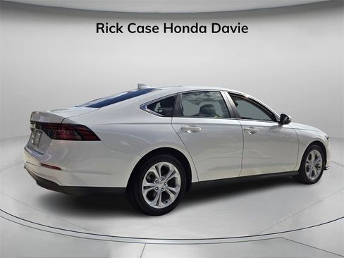 Used 2024 Honda Accord LX image 6
