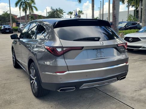 Used 2025 Acura MDX w/ Technology Package FWD image 5