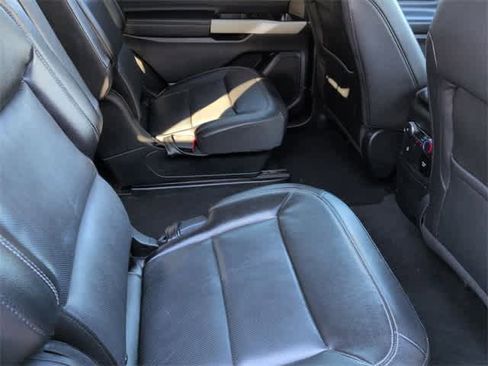 Used 2022 Ford Explorer Limited w/ Equipment Group 301A image 21